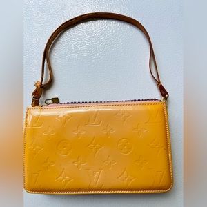 Louis Vuitton Vernis Lexington Pochette Chestnut